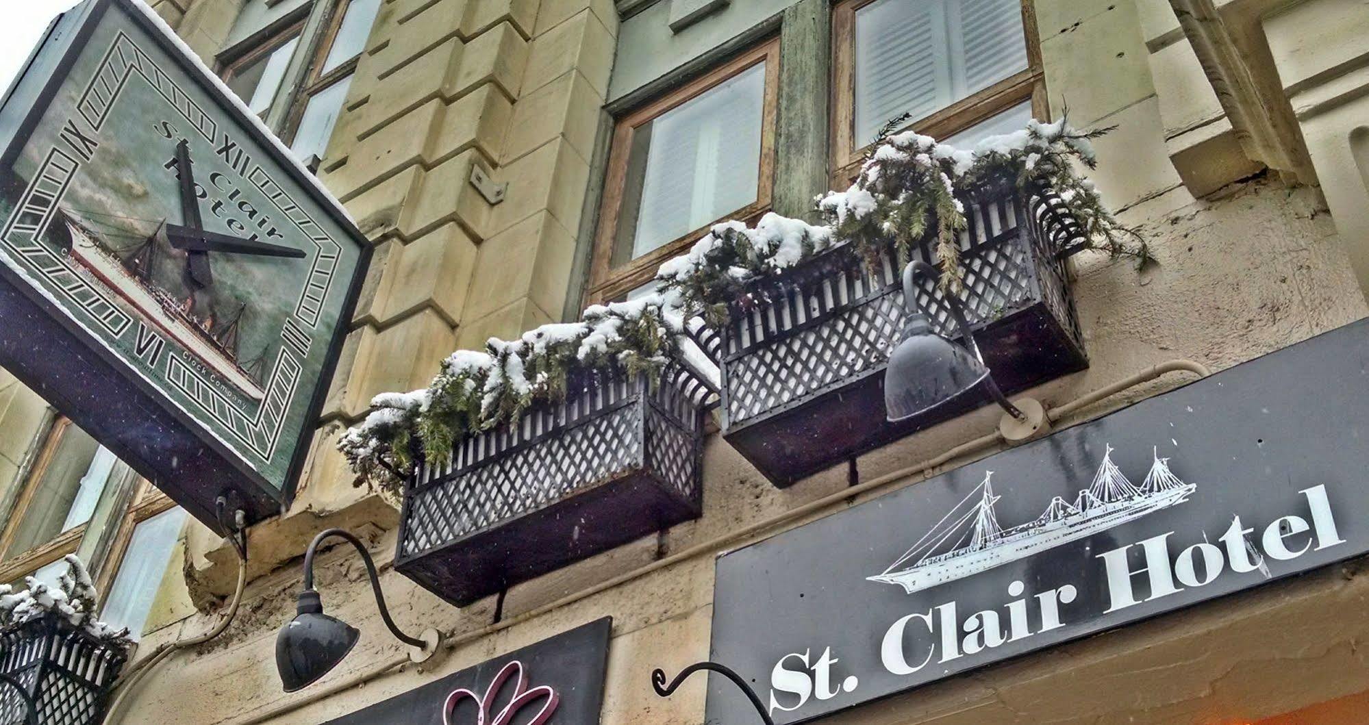 St Clair Hostel Vancouver Exterior foto
